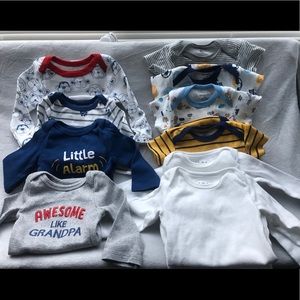 Carter’ and Gerber baby clothes lot